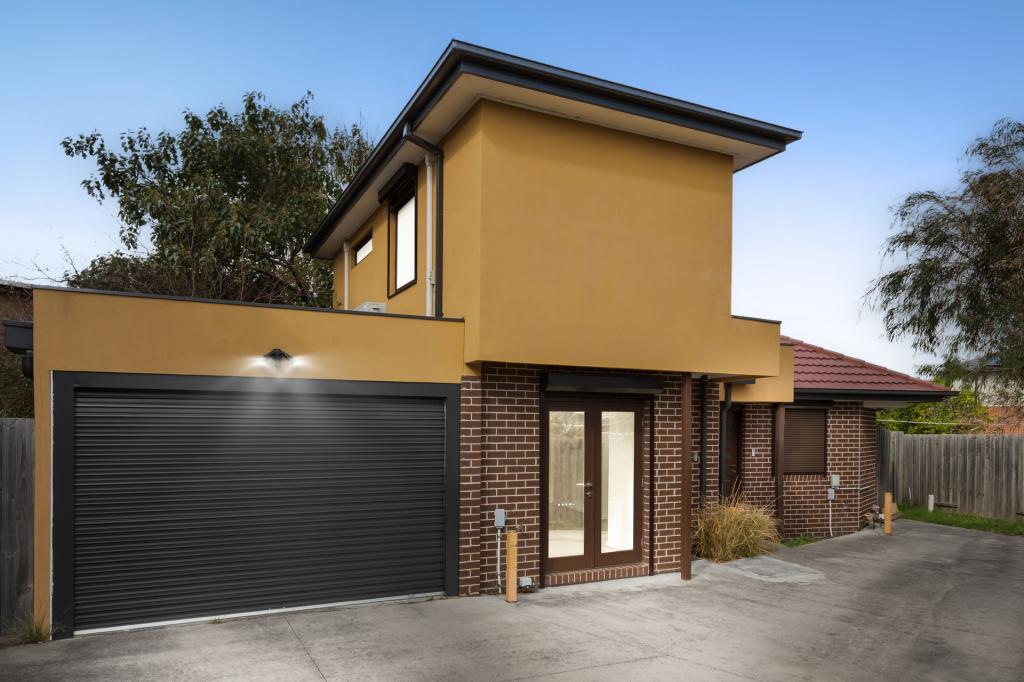 2/488 HAUGHTON RD, CLAYTON SOUTH, VIC 3169
