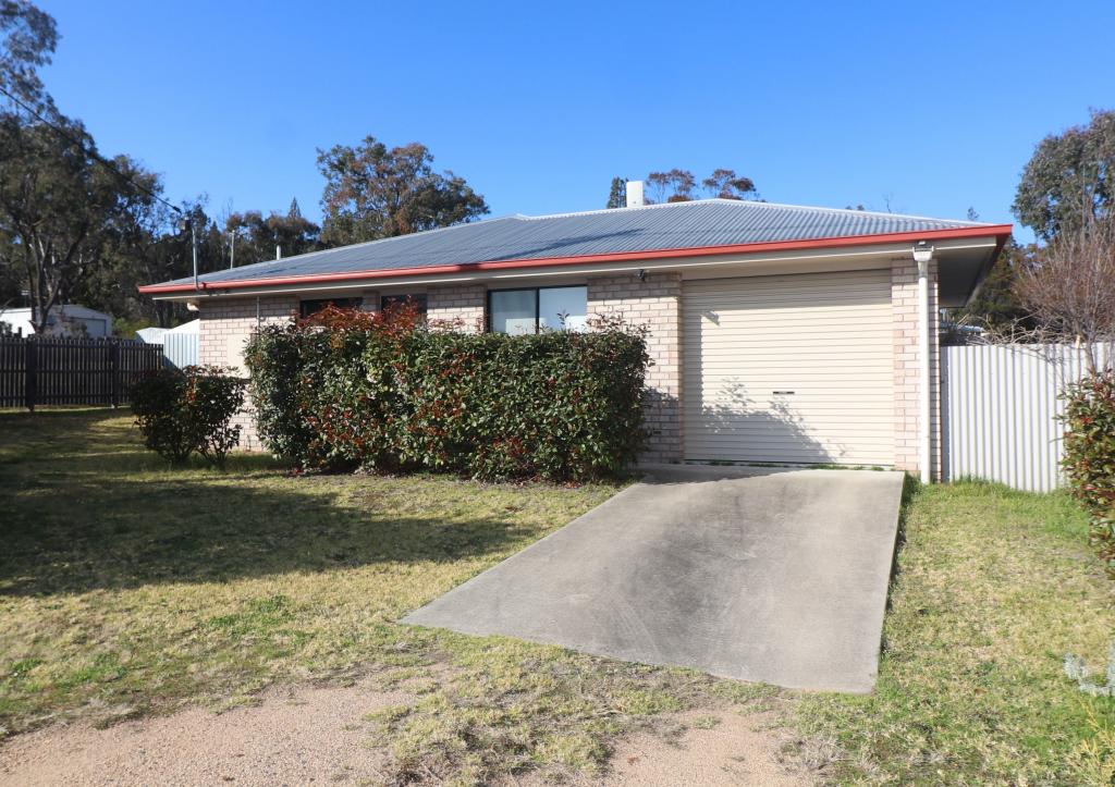 1/3 Micale Lane, Glen Aplin, QLD 4381