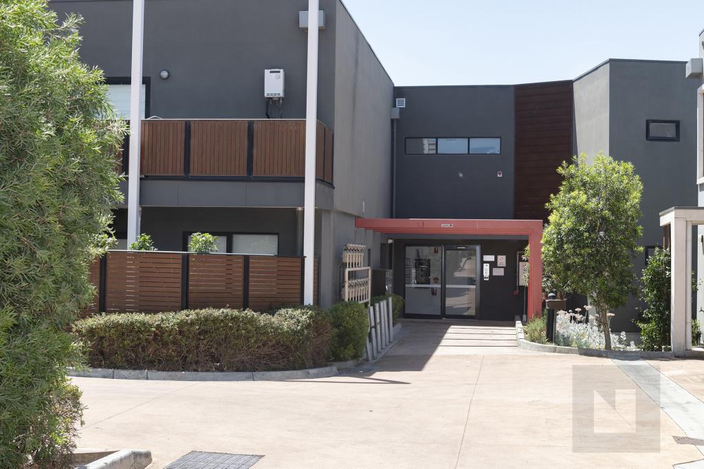 3/17 Mullenger Rd, Braybrook, VIC 3019