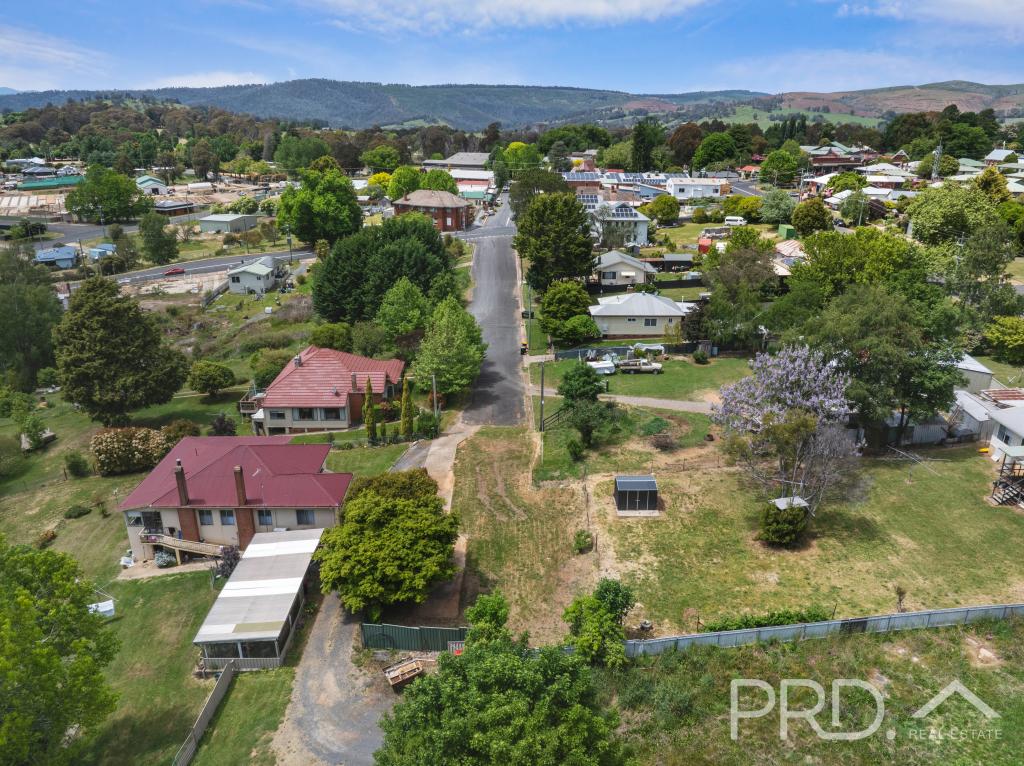 2 Pioneer St, Batlow, NSW 2730