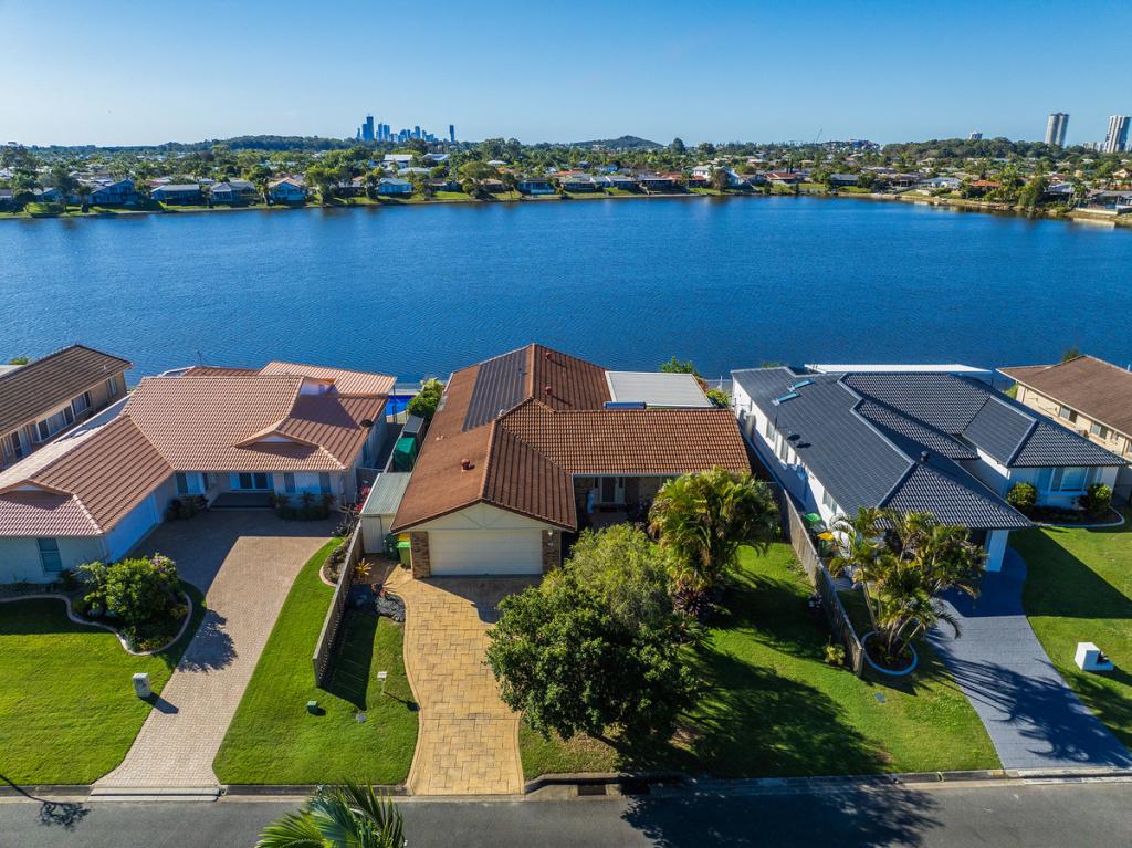 43 Wedgebill Pde, Burleigh Waters, QLD 4220