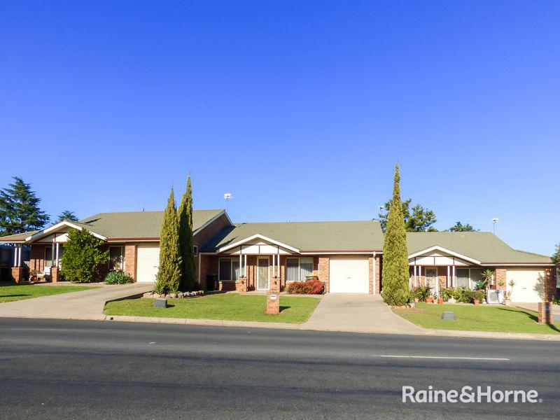 60 Nasmyth St, Young, NSW 2594