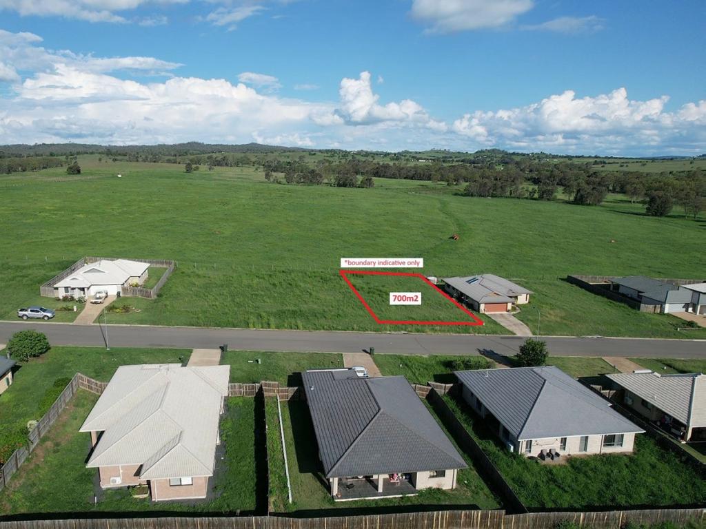 11 Charles Darwin Dr, Monto, QLD 4630