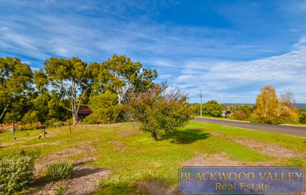 LOT 12/8 CUTMORE CRES, BRIDGETOWN, WA 6255