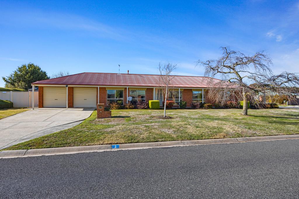 3 Douglas Cl, Miners Rest, VIC 3352
