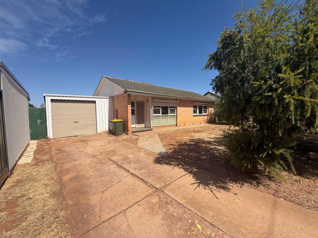 16 Barker Cres, Smithfield Plains, SA 5114