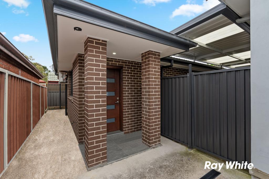 72 & 72a Tichborne Dr, Quakers Hill, NSW 2763