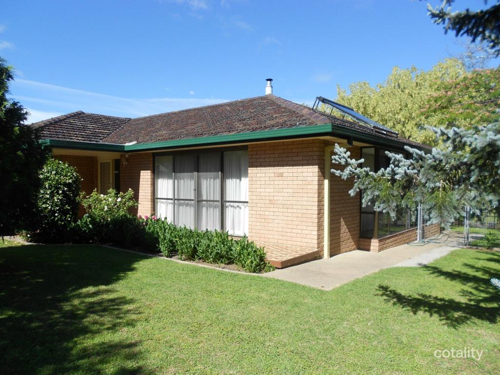 4 Thunderbolts Way, Uralla, NSW 2358