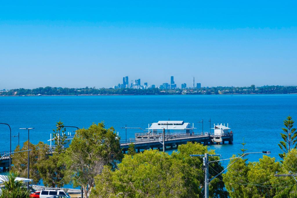 10/56 Oxley Ave, Woody Point, QLD 4019