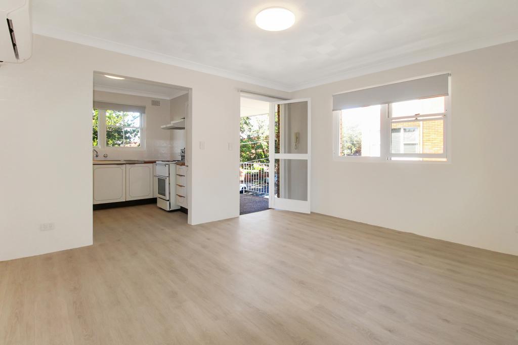 9/12 PITTWATER RD, GLADESVILLE, NSW 2111