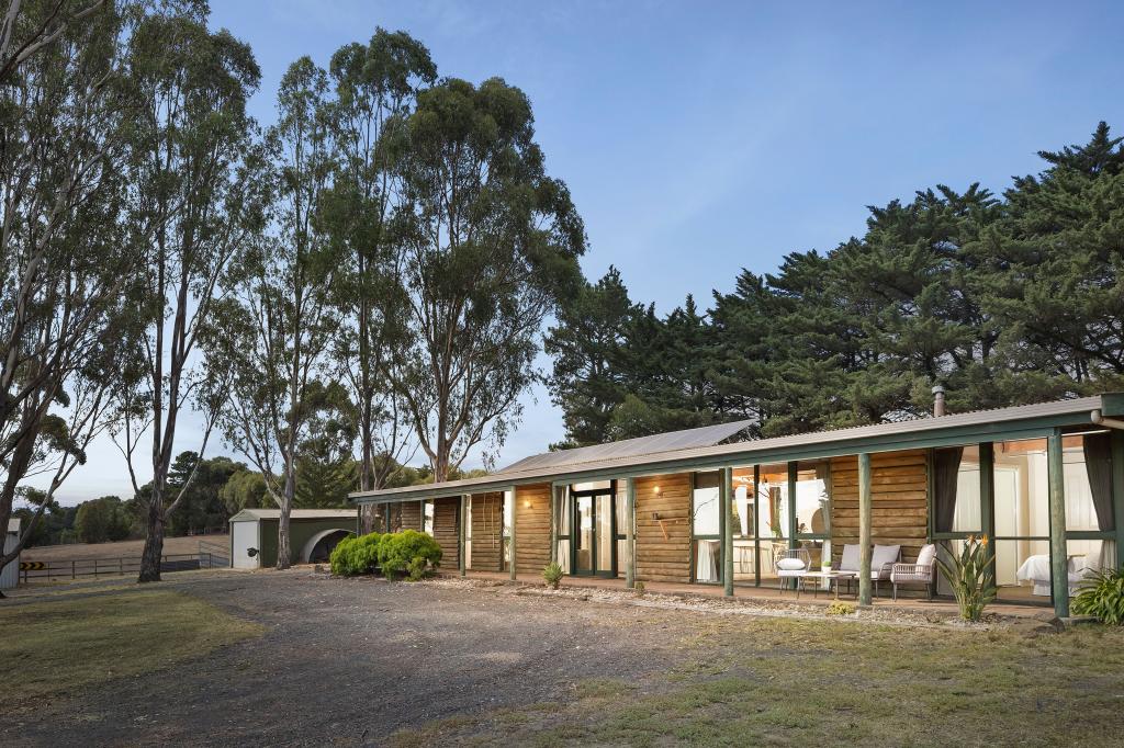 111 Fenton Hill Rd, Clarkefield, VIC 3430