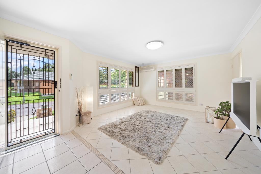 15 Turquoise Pl, Wavell Heights, QLD 4012