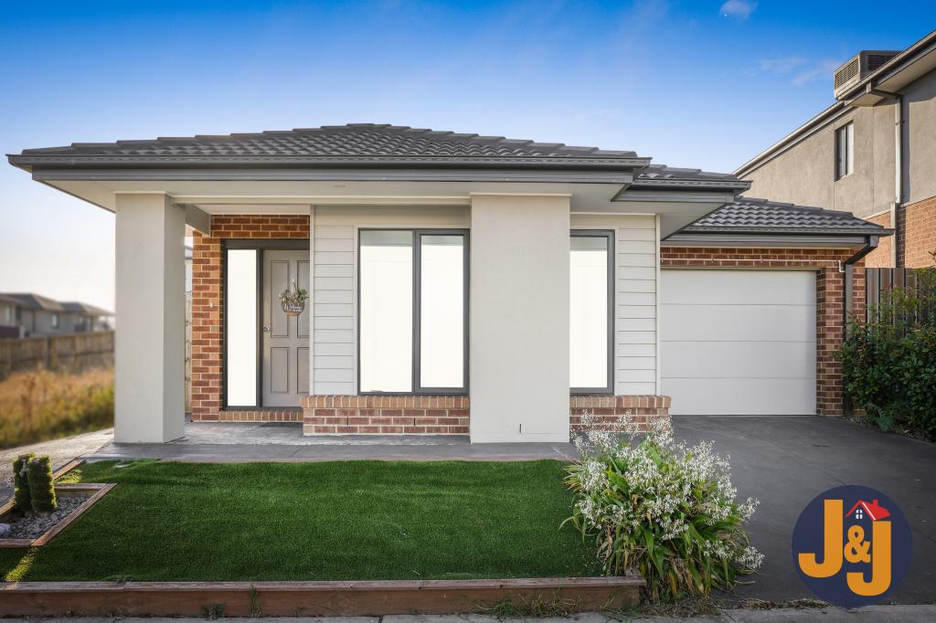 86 Exploration Ave, Werribee, VIC 3030