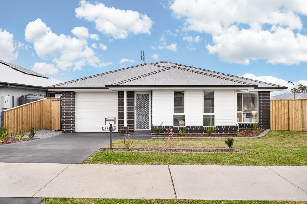 2/259 SETTLERS BVD, CHISHOLM, NSW 2322