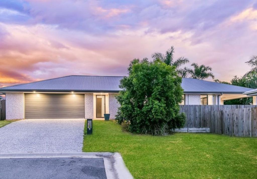 4 Valuniu Pl, Boronia Heights, QLD 4124