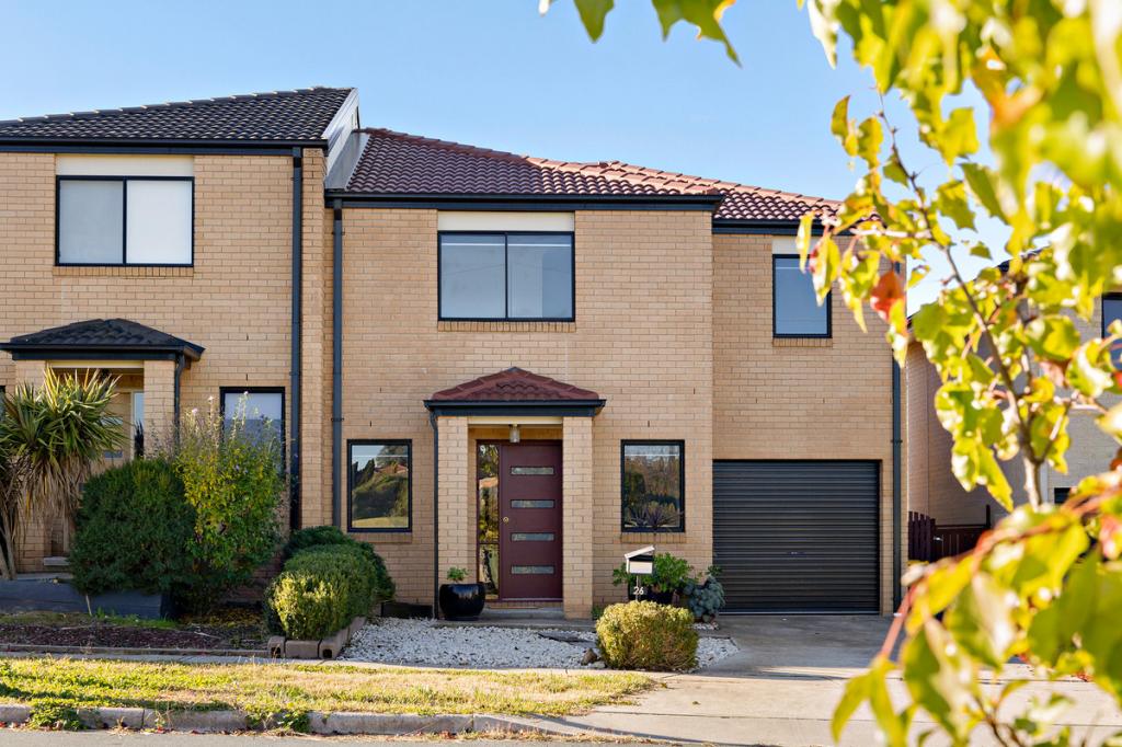 26 Loveday Cres, Casey, ACT 2913