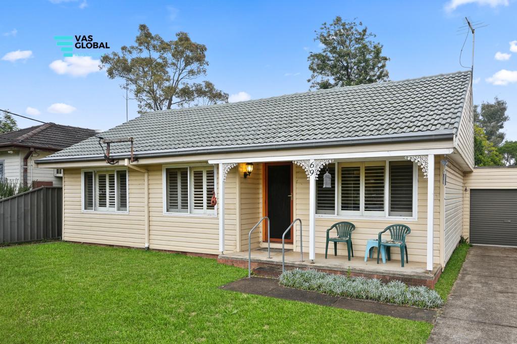 69 Gibson Ave, Werrington, NSW 2747