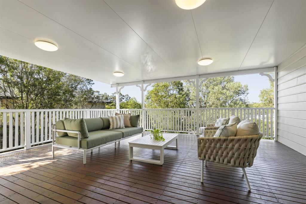 9 Valencia Ct, Eatons Hill, QLD 4037
