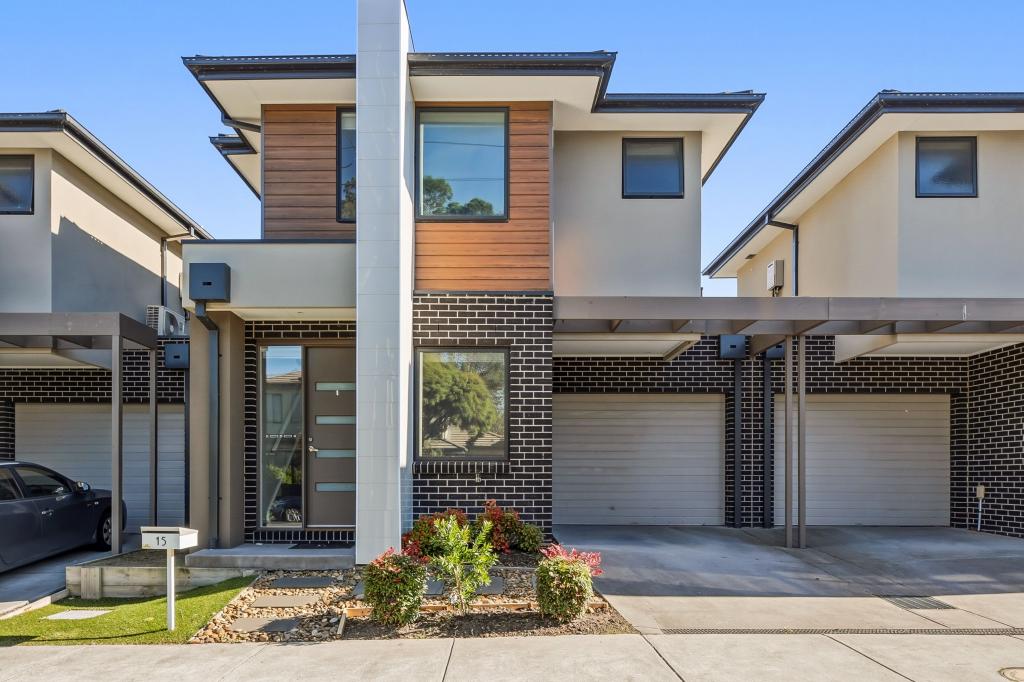 15 May St, Cheltenham, VIC 3192