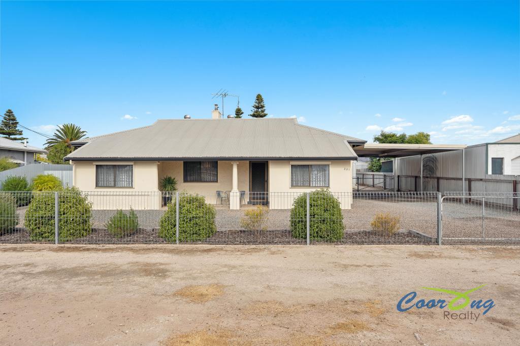 221 Railway Tce, Tailem Bend, SA 5260