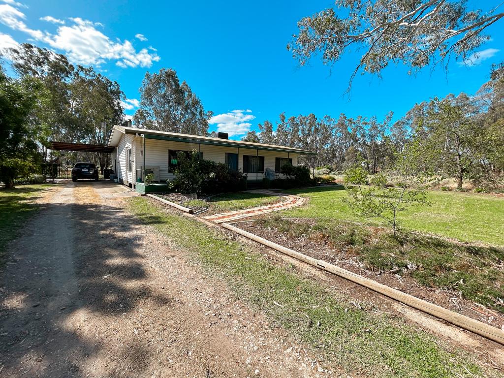 46 Browning Ave, Murrabit, VIC 3579