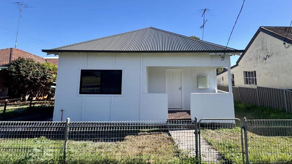 13 Mamre Rd, St Marys, NSW 2760