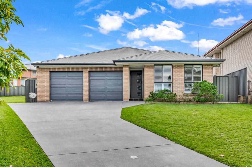 15 Pinnacle Cl, Bolwarra Heights, NSW 2320