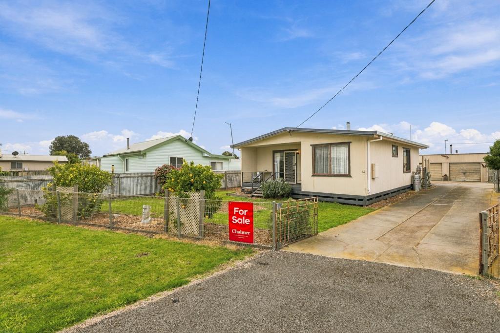 14 Ellen Ave, Seaspray, VIC 3851