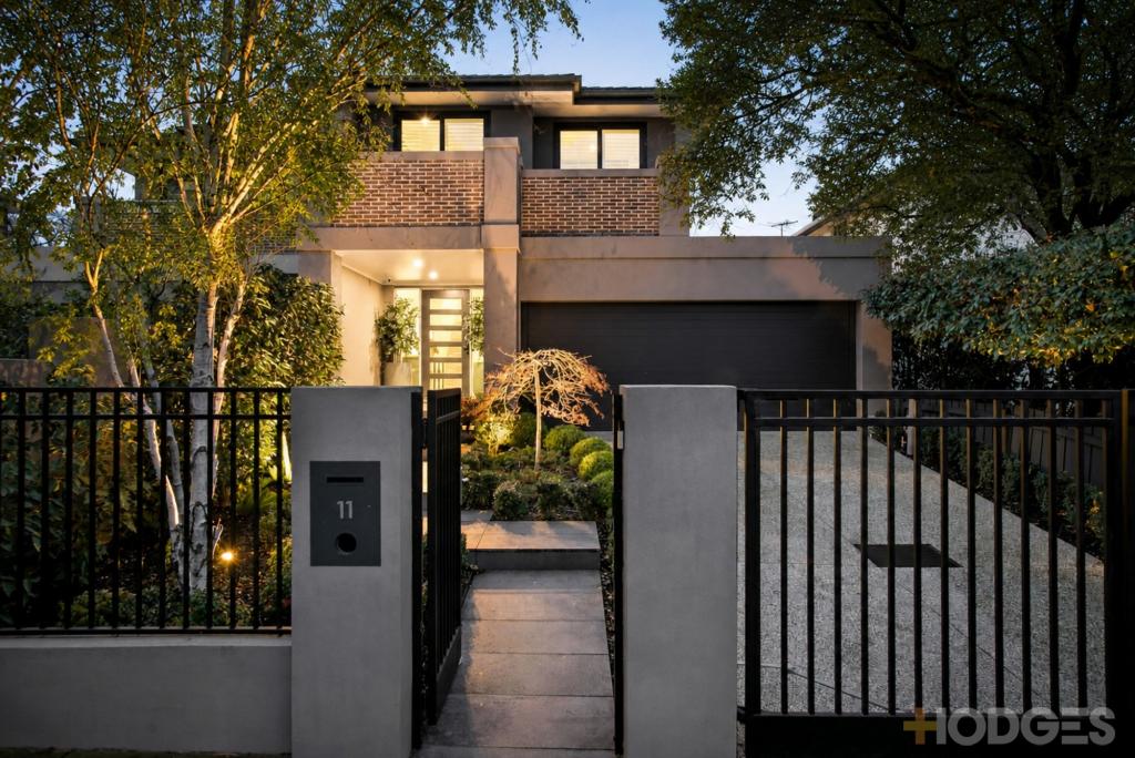 11 Barnett St, Hampton, VIC 3188
