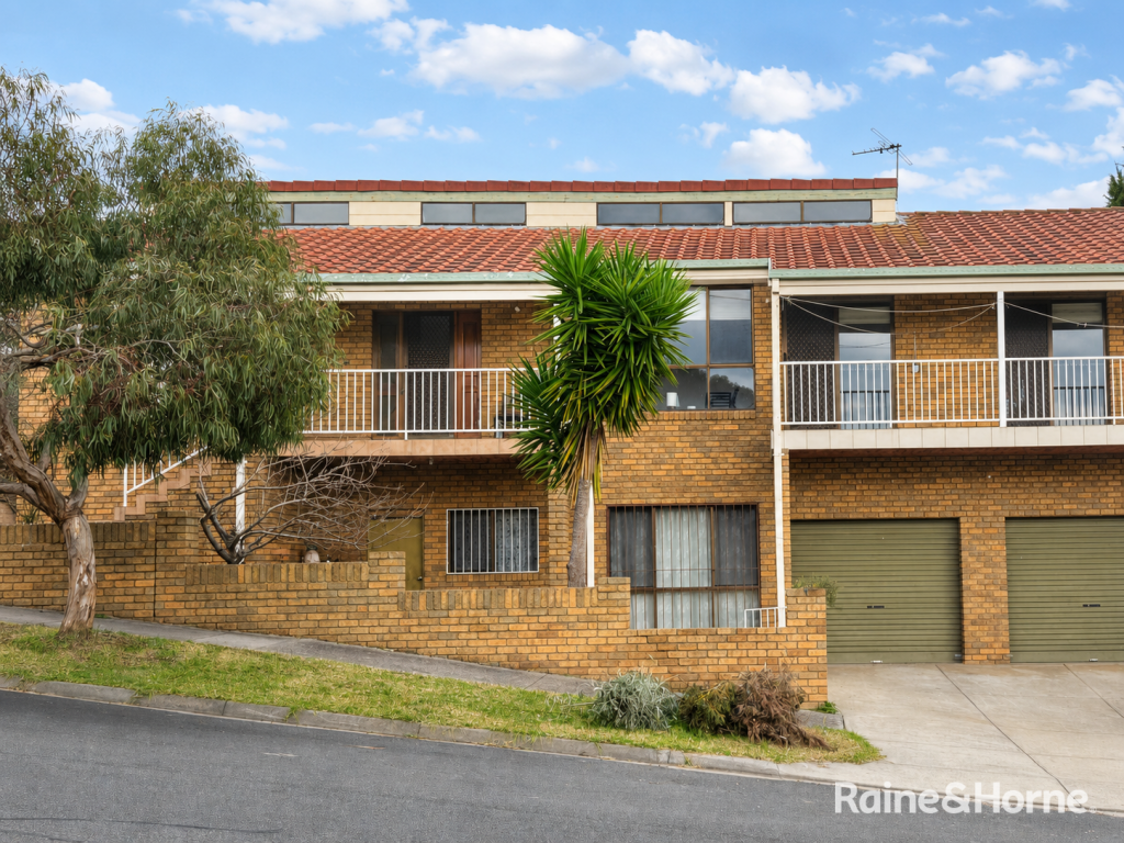 44 GLENCAIRN CRES, BROADMEADOWS, VIC 3047