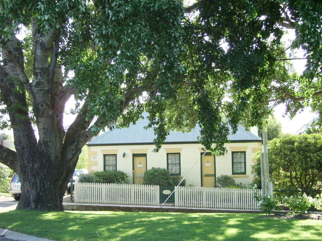 47a And 47b Bridge St, Richmond, TAS 7025