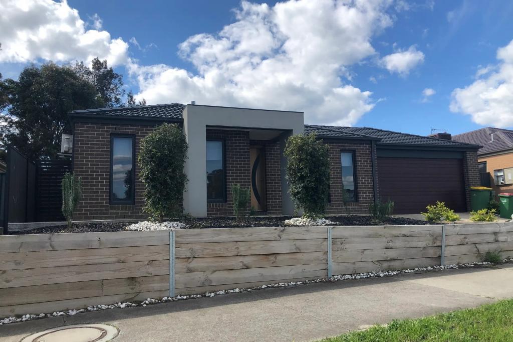 23 Superior Waters, Pakenham, VIC 3810