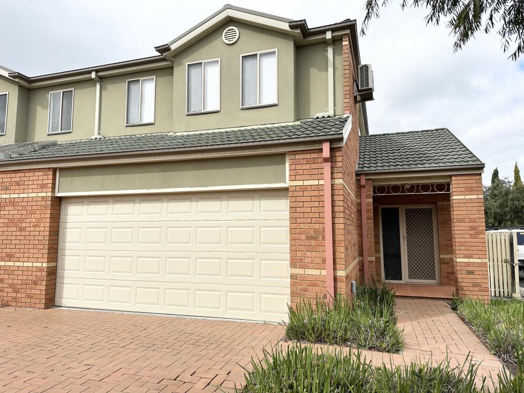 13 Amberlea Cct, Taylors Hill, VIC 3037