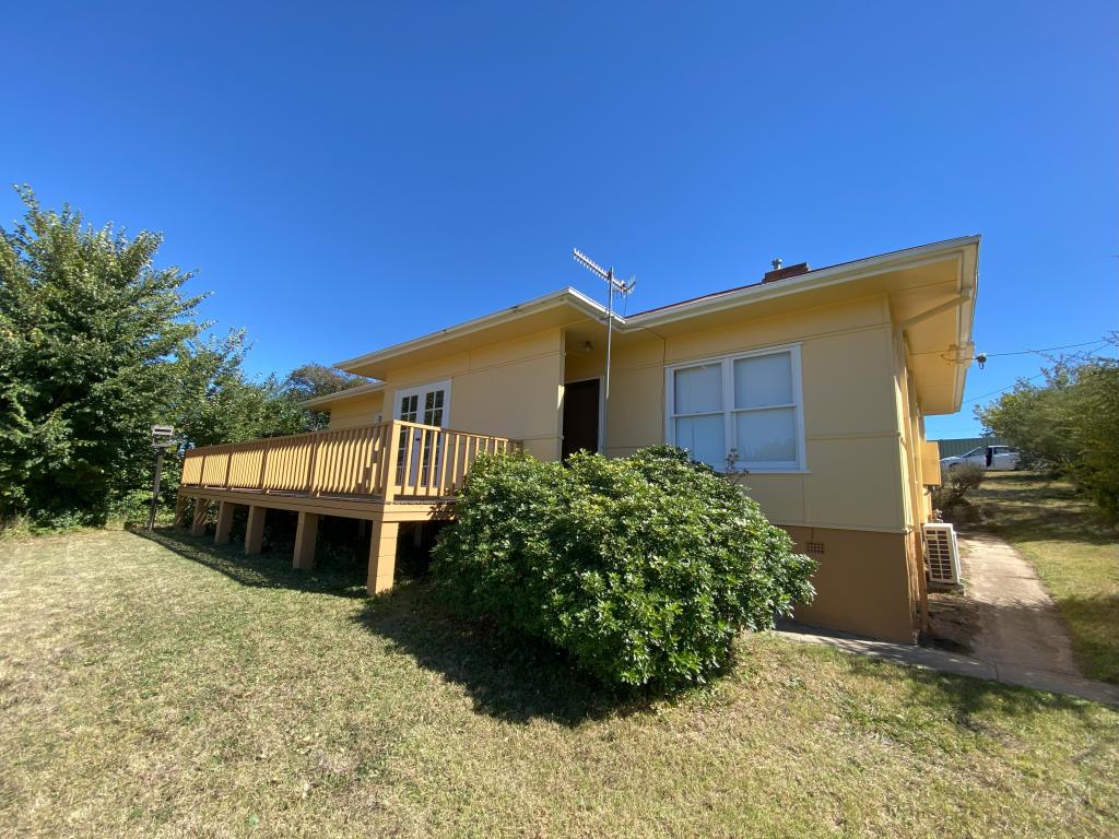 15 Bradley St, Cooma, NSW 2630