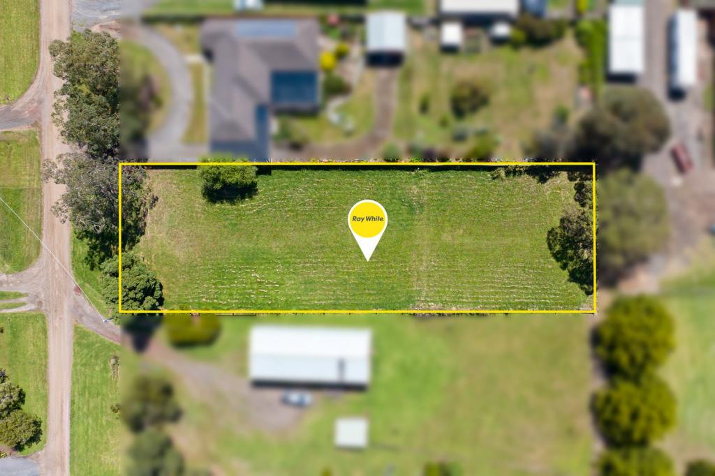 10 Clarke St, Cobden, VIC 3266