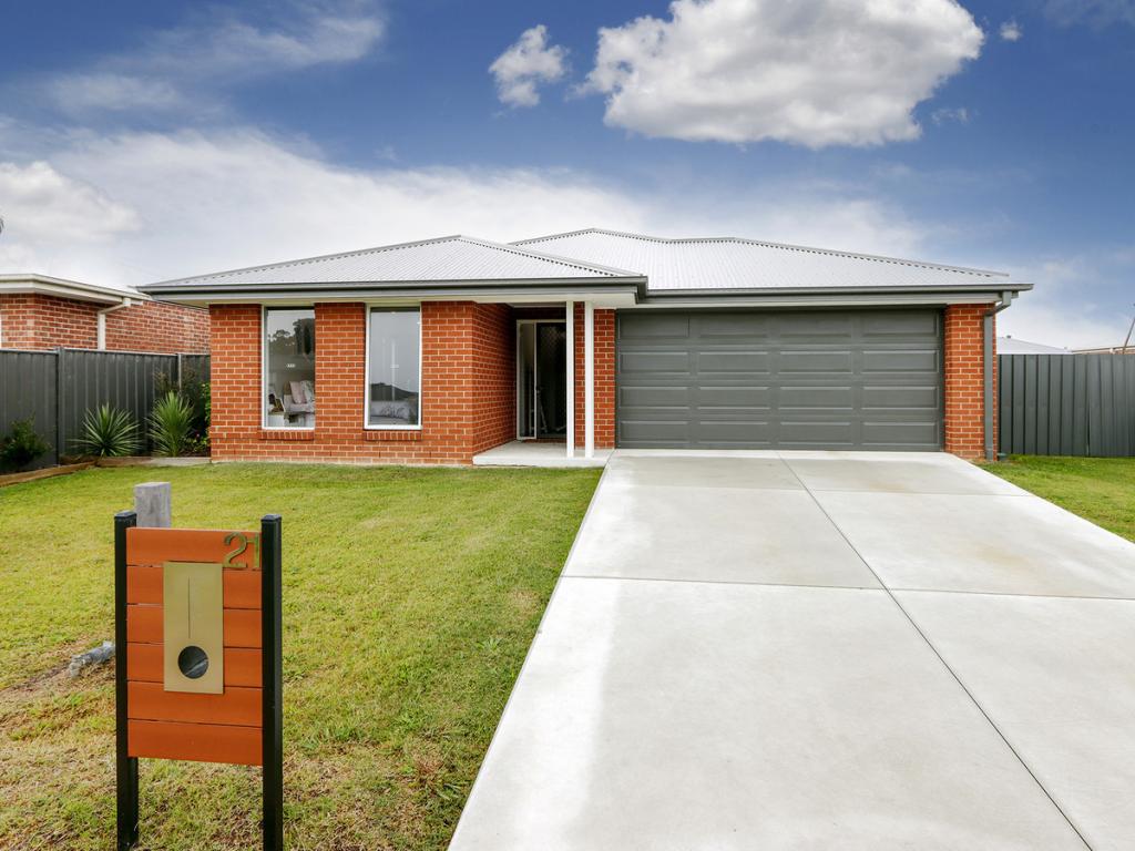 21 Mitchell Rd, Stratford, VIC 3862