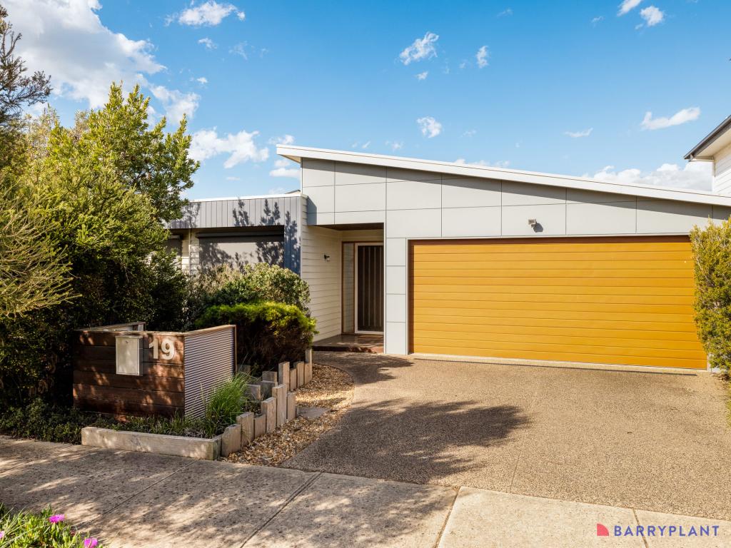 19 Sanctuary Dr, Cowes, VIC 3922