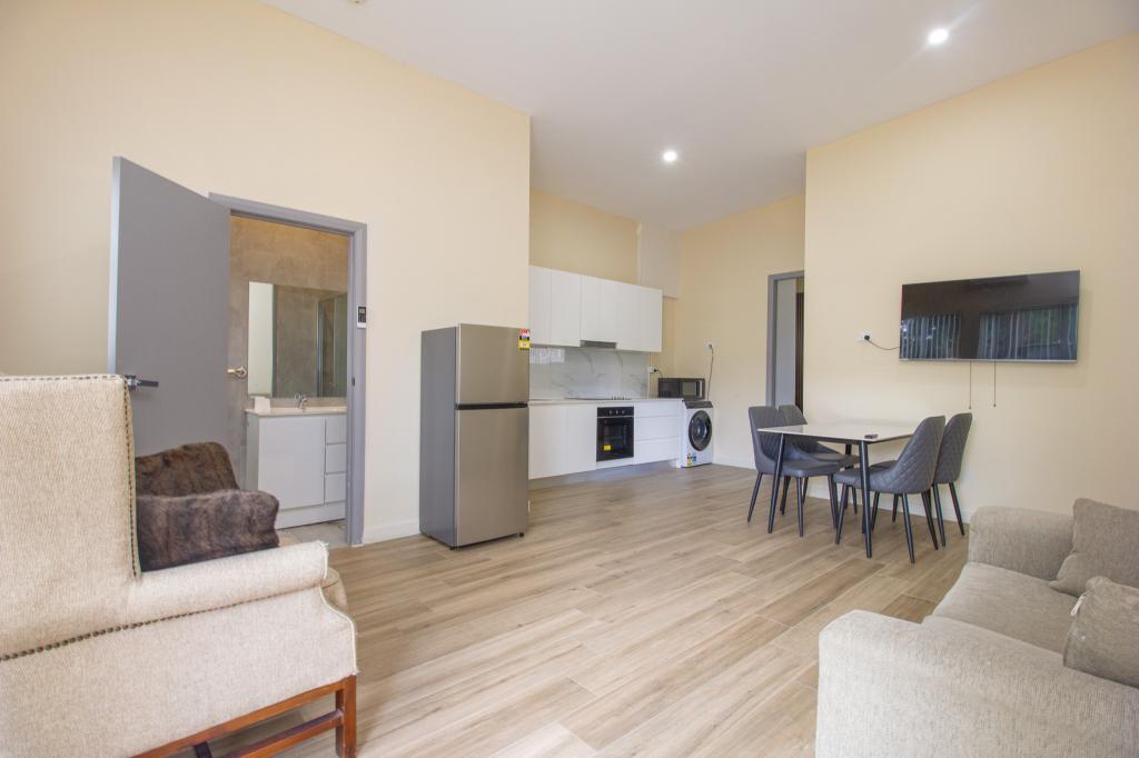 9b Campbell Pl, Merrylands, NSW 2160