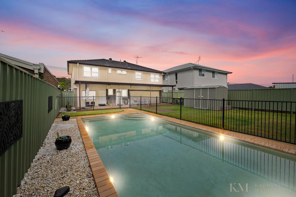 15 Melton Pl, Croudace Bay, NSW 2280