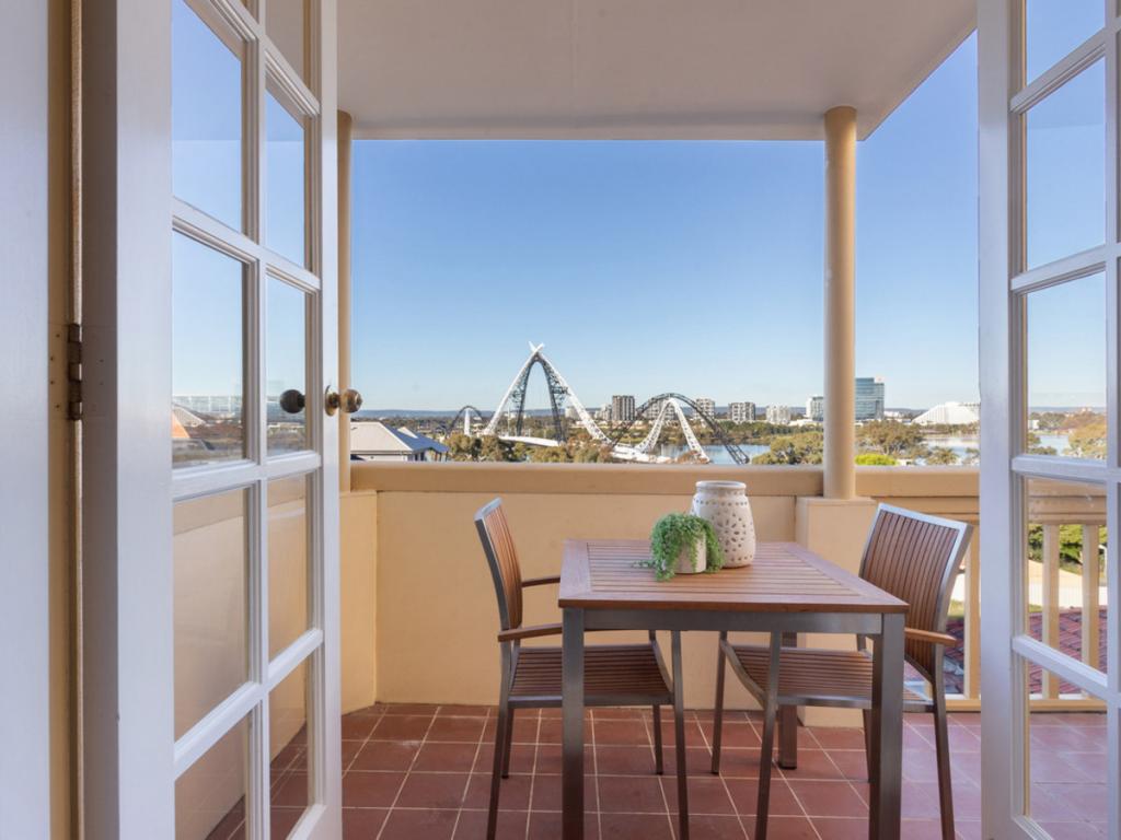 56/22 Nile St, East Perth, WA 6004