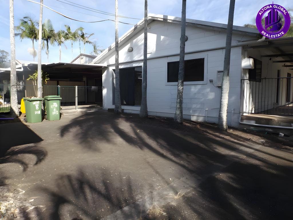 108 Rotary Park Rd, Alberton, QLD 4207