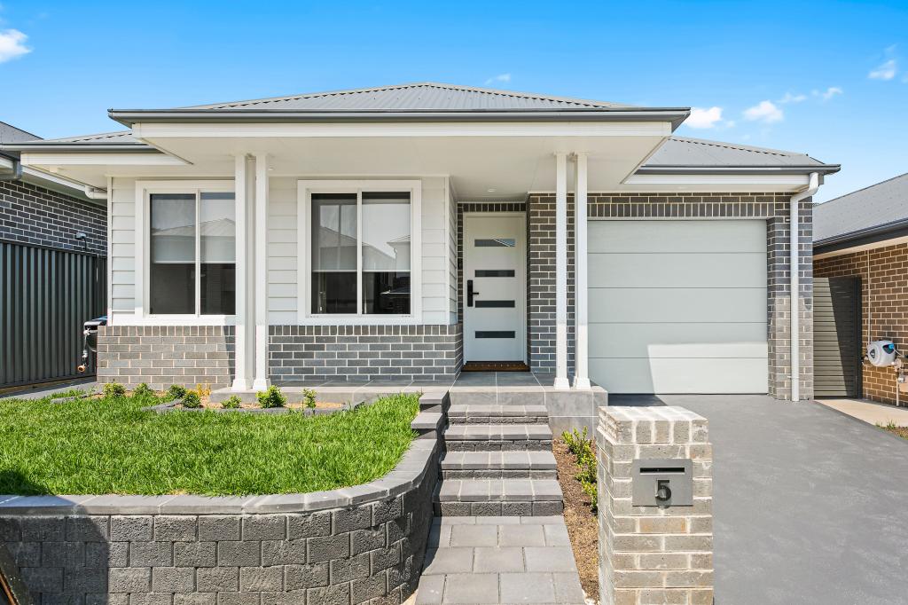 5 Foxground Pde, Tullimbar, NSW 2527