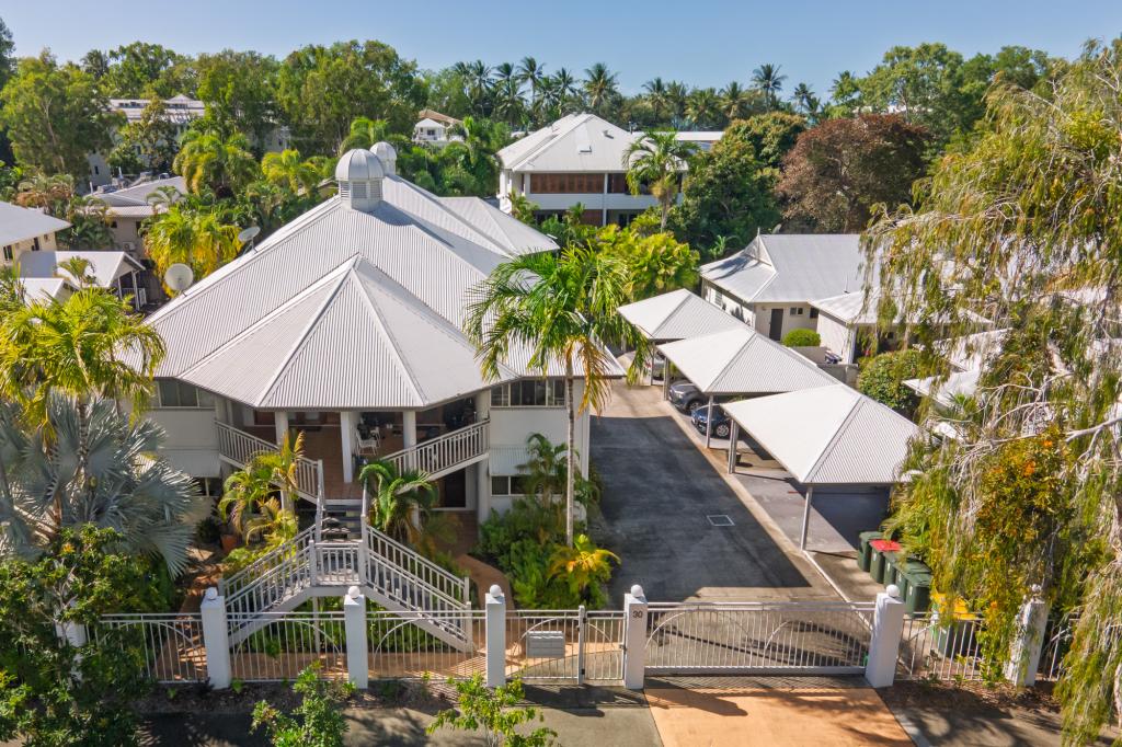 2/30 Oliva St, Palm Cove, QLD 4879