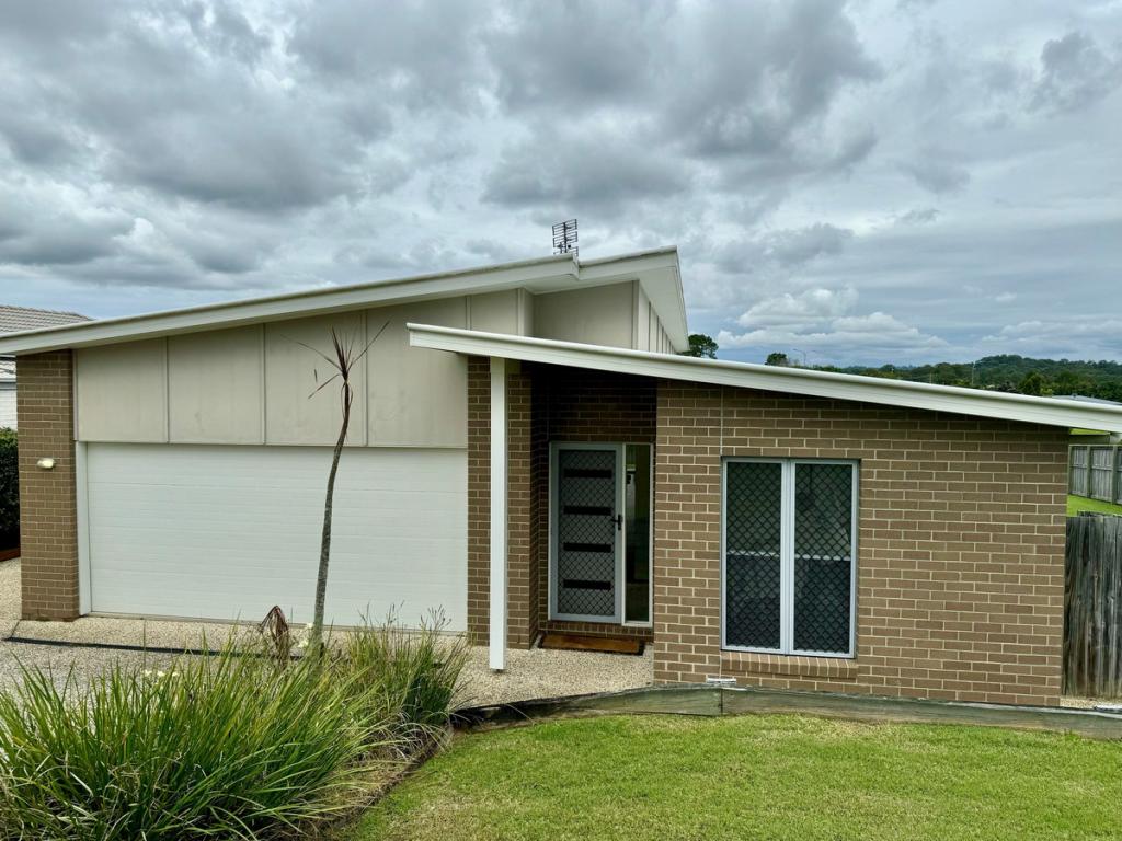 2 WICKERSON CRES, BLI BLI, QLD 4560