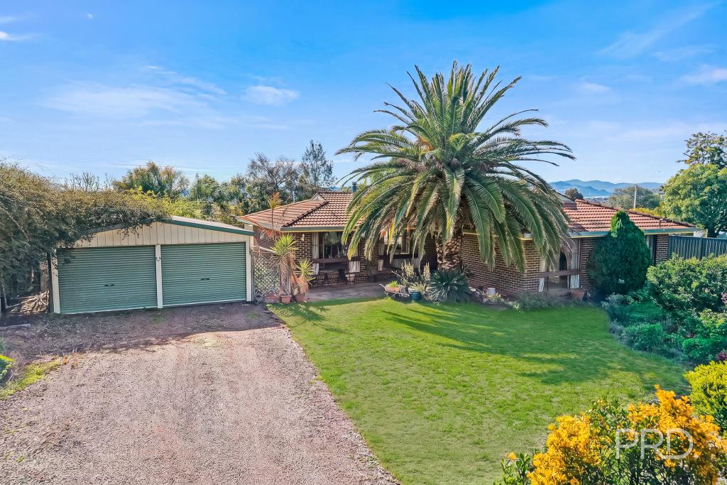 28 South St, Quirindi, NSW 2343