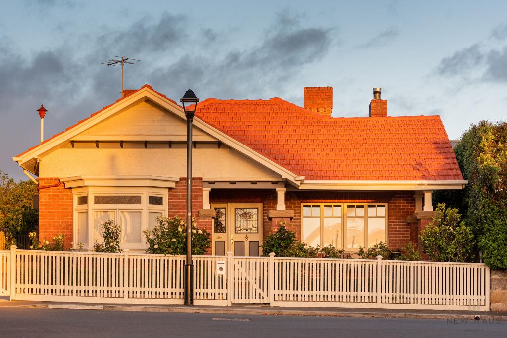 Contact Agent For Address, Battery Point, TAS 7004