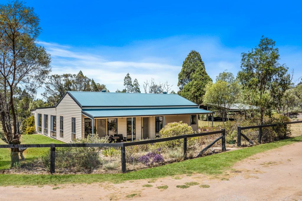 806 Ridge Rd, Cooks Gap, NSW 2850