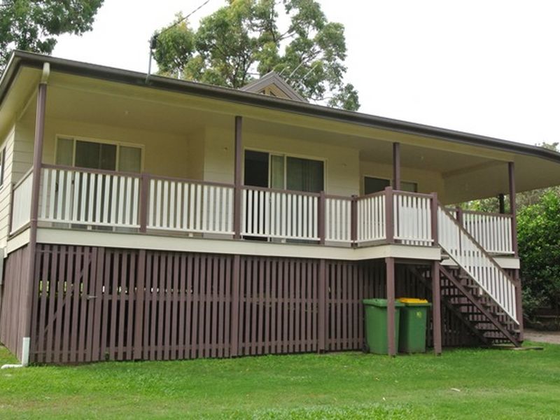 1 Jane St, Macleay Island, QLD 4184