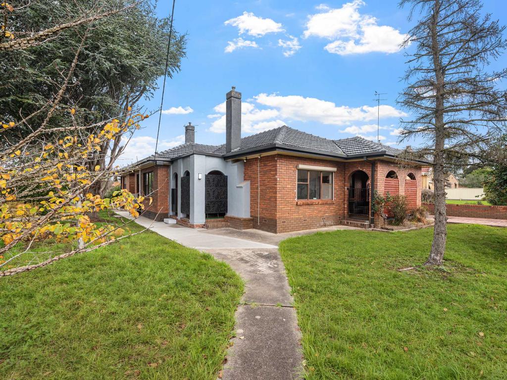 43 Alexandra Pde, Hamilton, VIC 3300