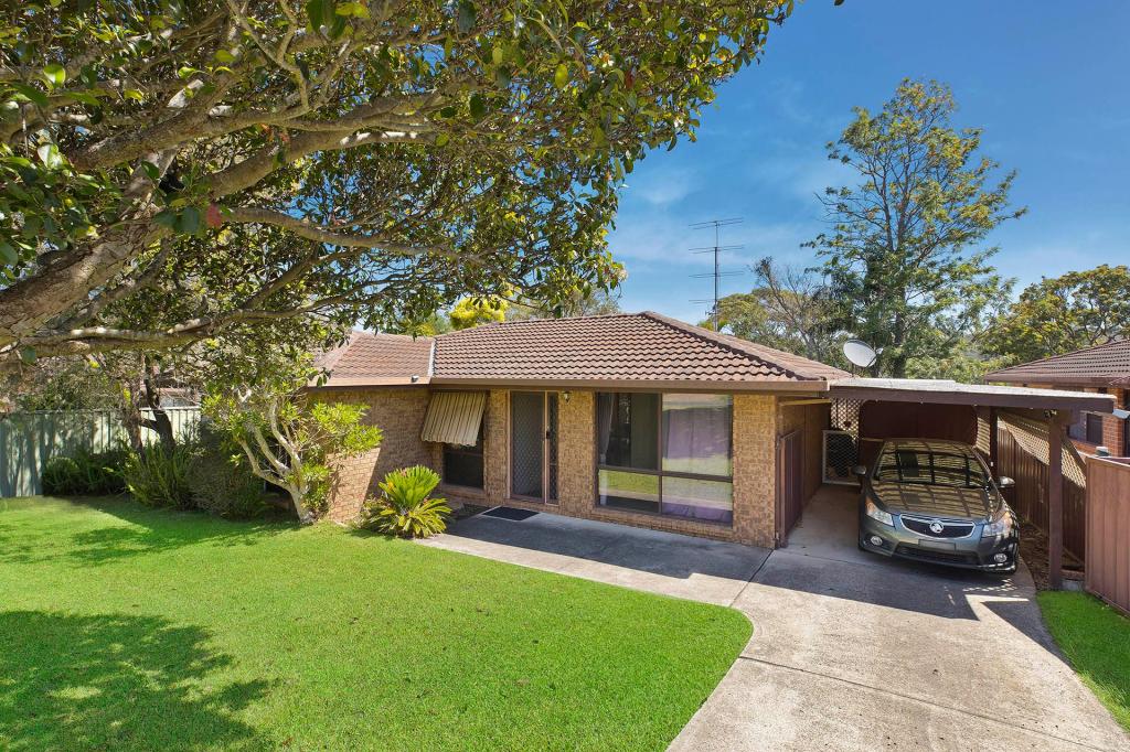 4 JESSICA ST, BATEAU BAY, NSW 2261